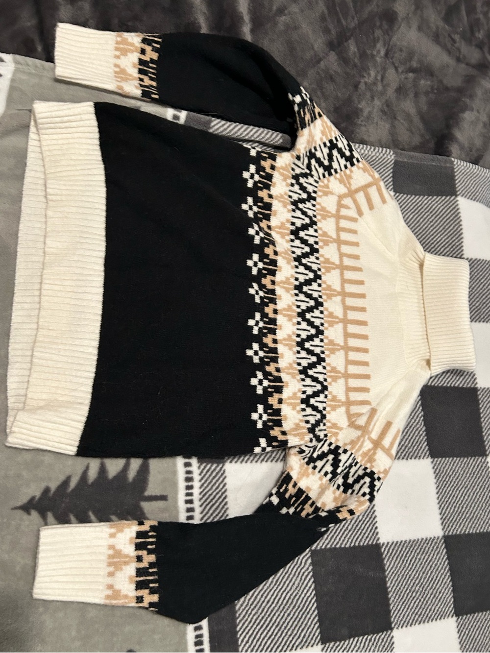 Boutique bought Turtleneck Fair Isle Sweater - Black & Cream
